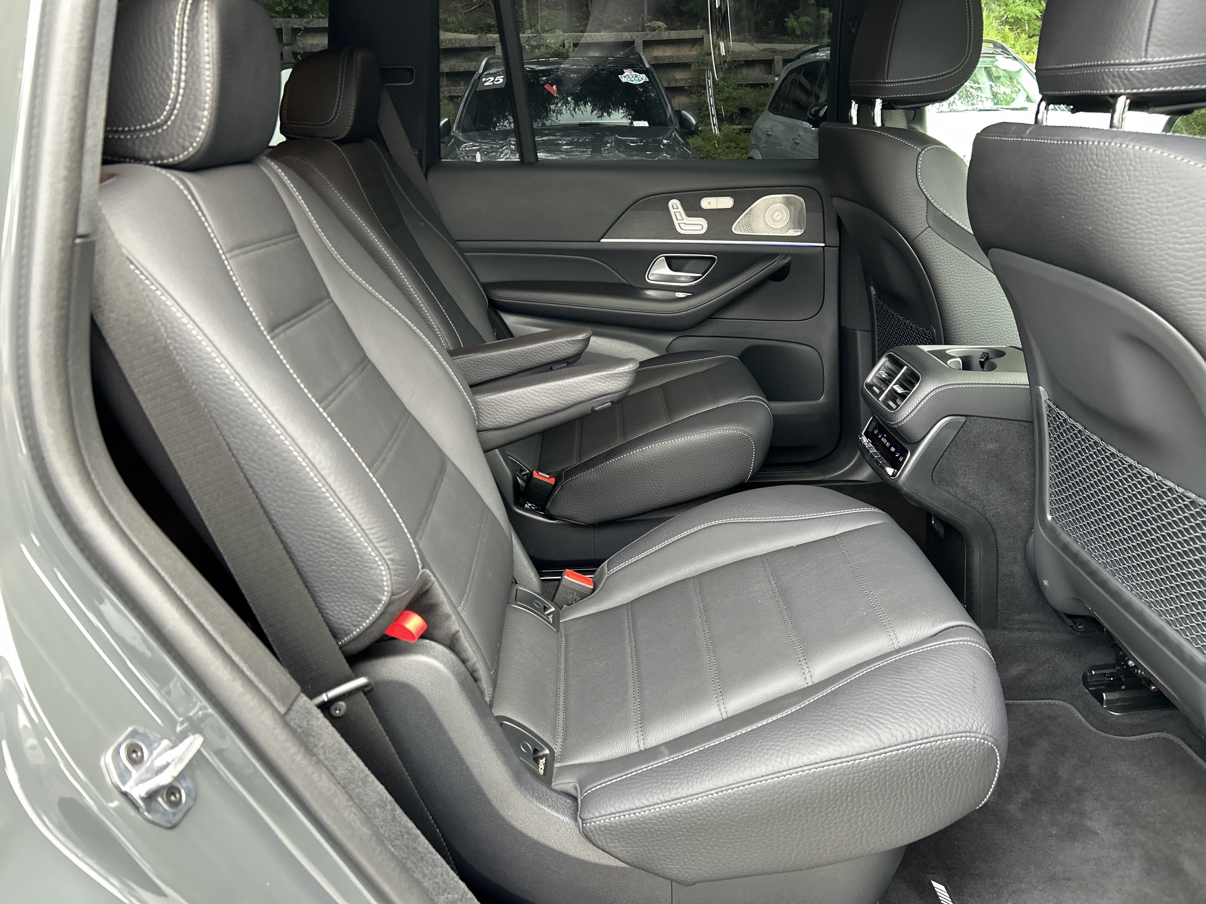 Certified 2026 Mercedes-Benz GLS 450 4MATIC image 48