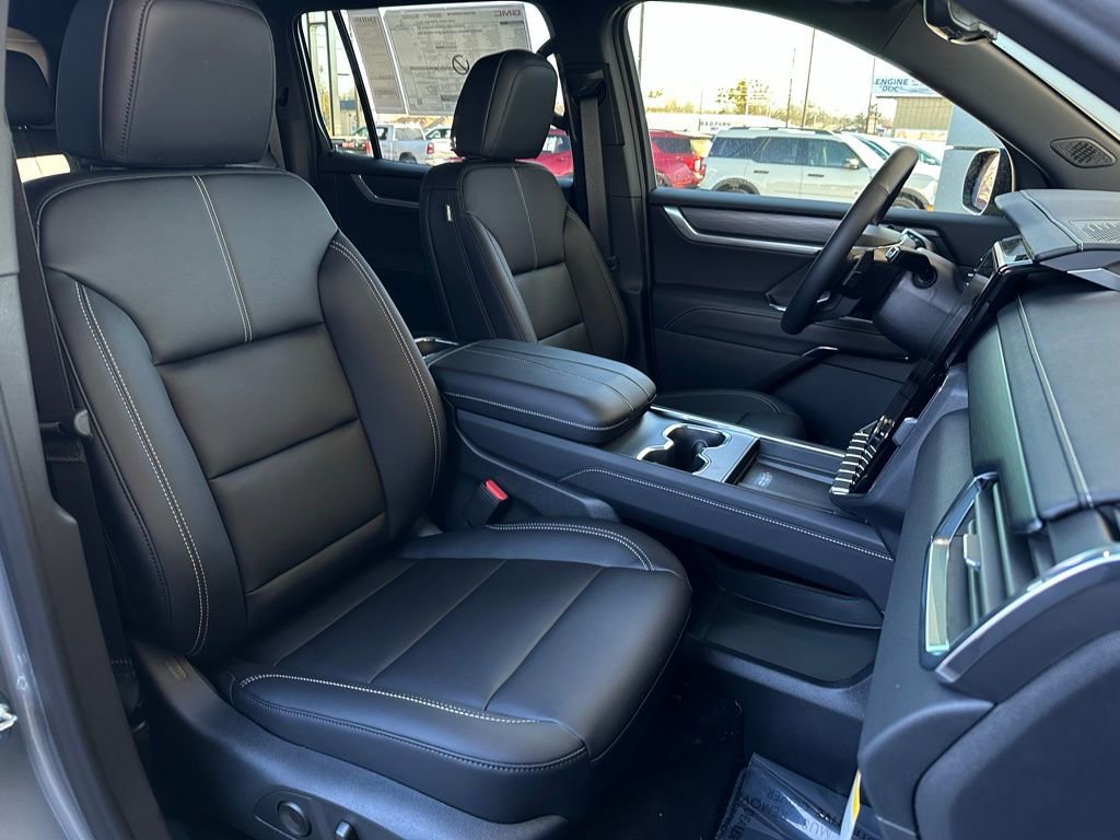 New 2026 GMC Acadia Elevation w/ Black Edition FWD image 17