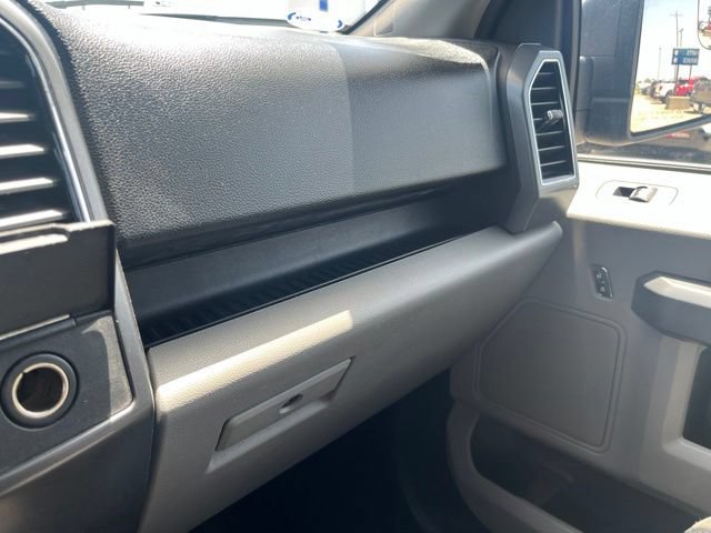 Used 2020 Ford F150 XLT w/ Equipment Group 302A Luxury AWD/4WD image 30