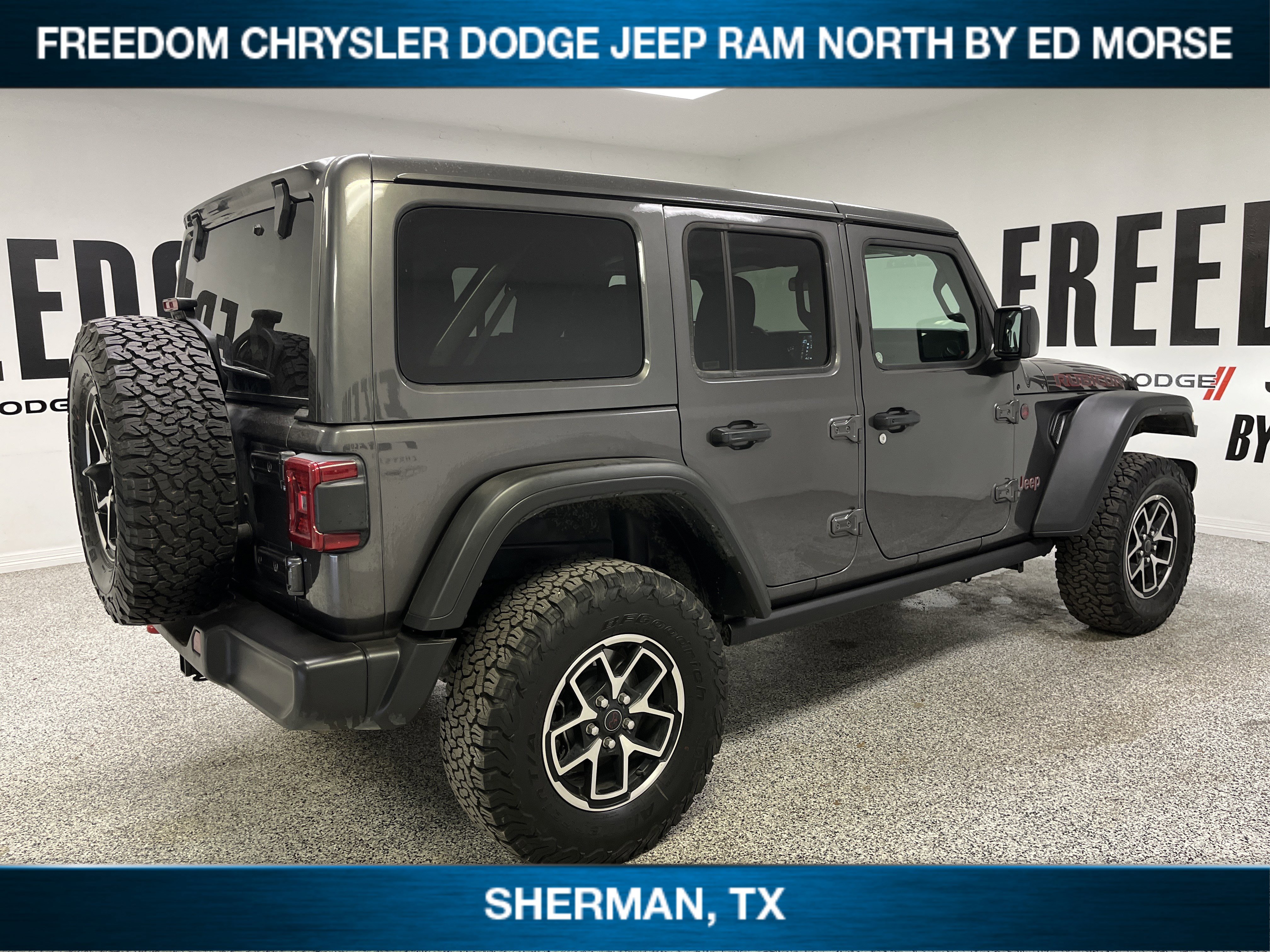 Used 2025 Jeep Wrangler Unlimited Rubicon image 4
