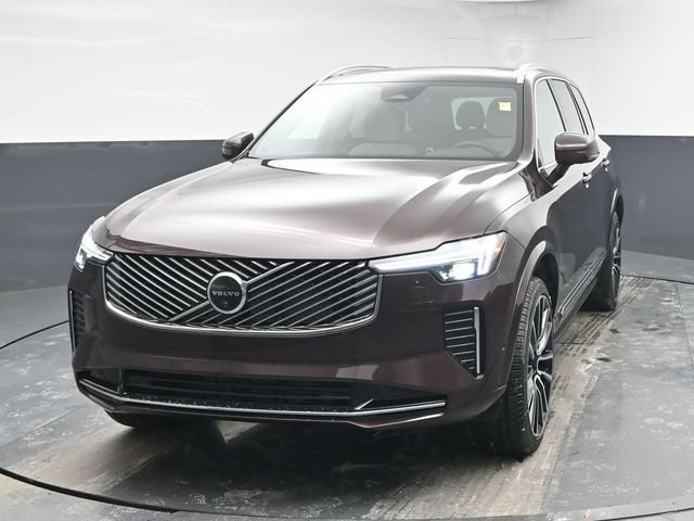 New 2026 Volvo XC90 B6 Plus w/ Protection Package Premier AWD/4WD image 3