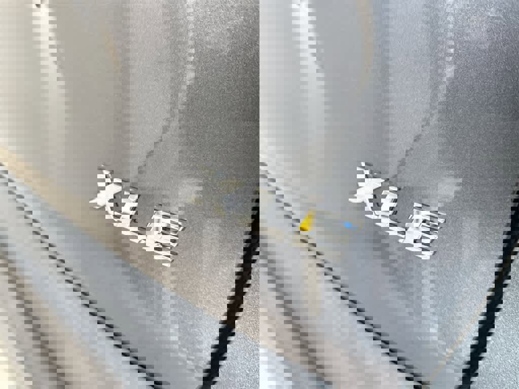 Used 2019 Toyota RAV4 XLE image 11