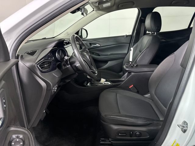 Used 2022 Buick Encore GX Select image 11