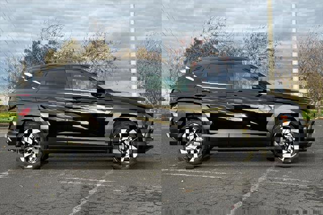 New 2026 Hyundai Kona Limited image 3