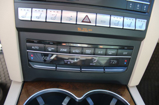 Used 2016 Mercedes-Benz E 400 Cabriolet w/ Premium 2 Package image 26