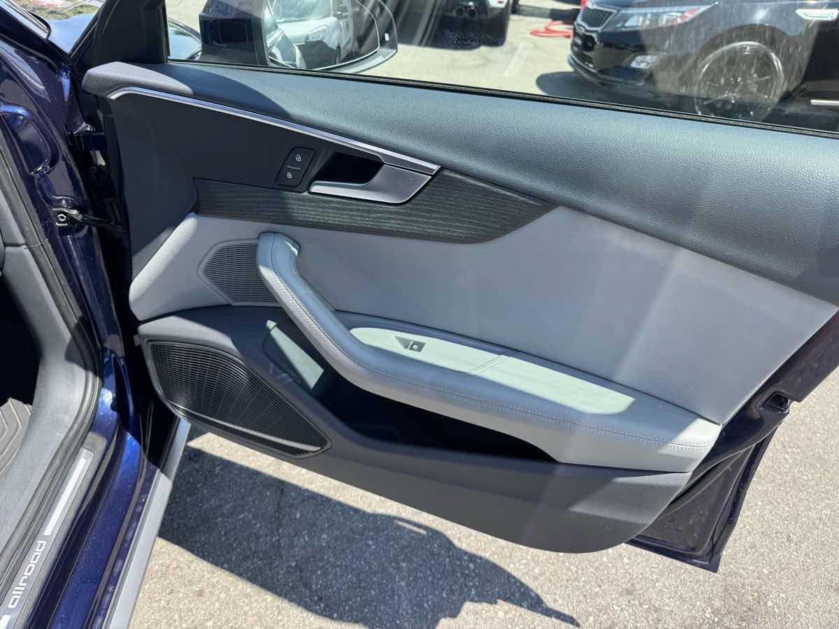 Used 2019 Audi A4 2.0T allroad Premium Plus w/ Premium Plus Package AWD/4WD image 9