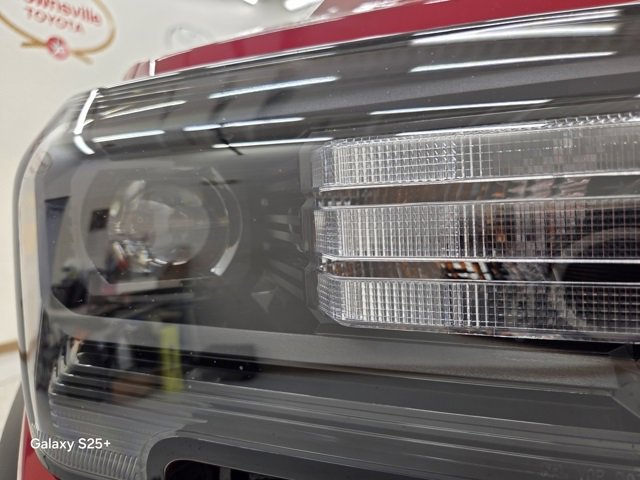 New 2025 Toyota Tacoma TRD Off-Road image 10