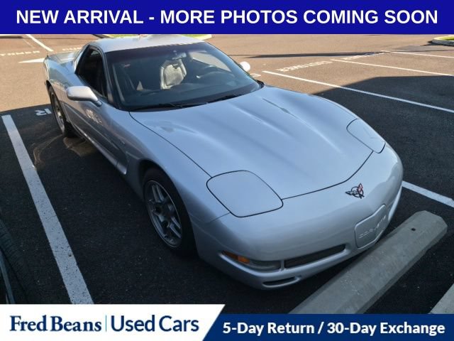 Used 2002 Chevrolet Corvette Z06 w/ Memory Pkg RWD image 1