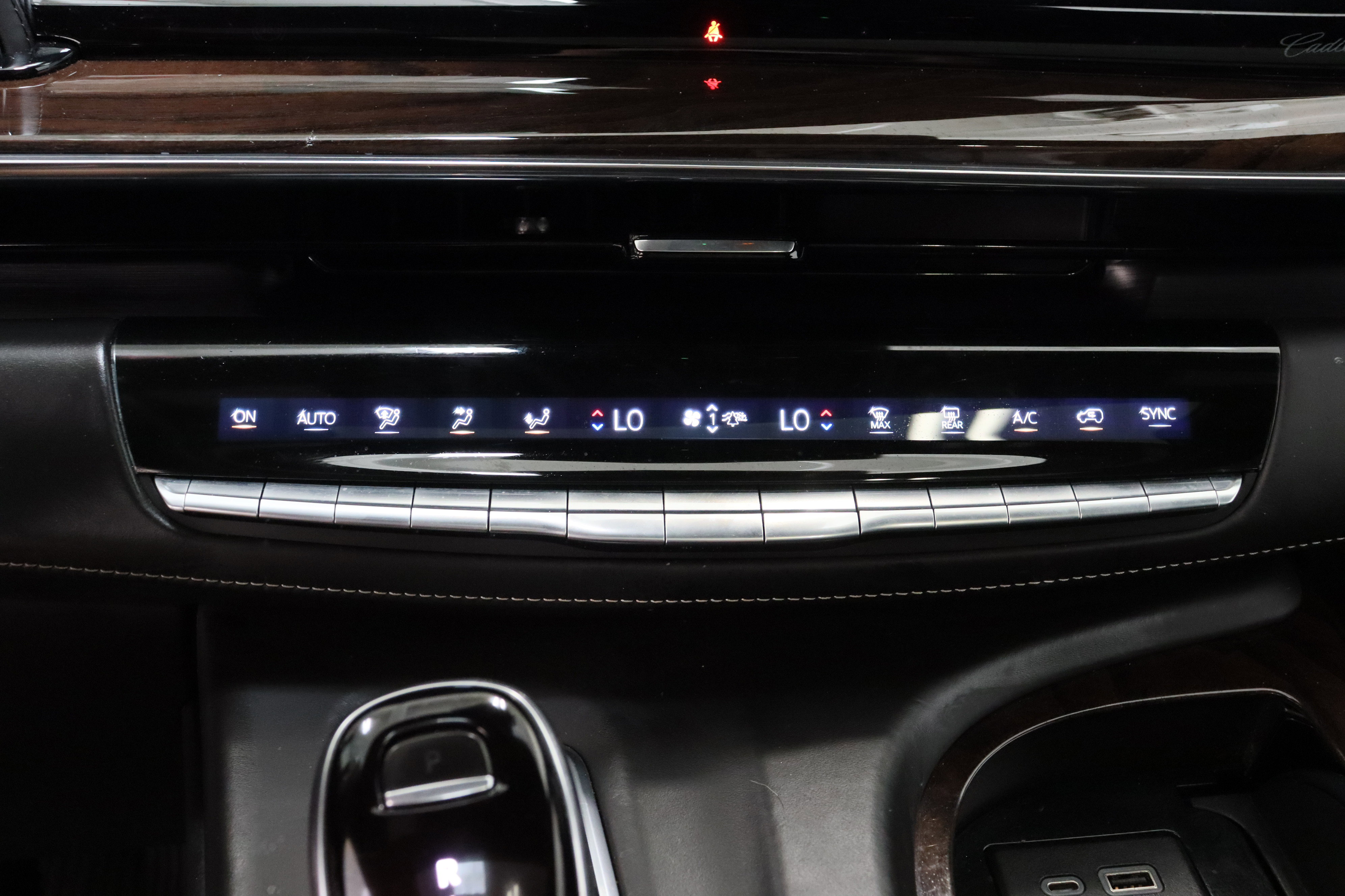 Used 2021 Cadillac Escalade Sport Platinum w/ Heavy-Duty Trailer Package image 22