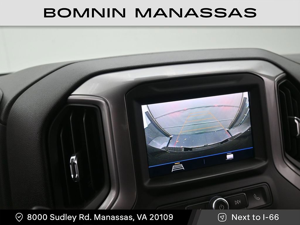 Used 2023 Chevrolet Silverado 2500 Custom w/ Custom Value Package image 18