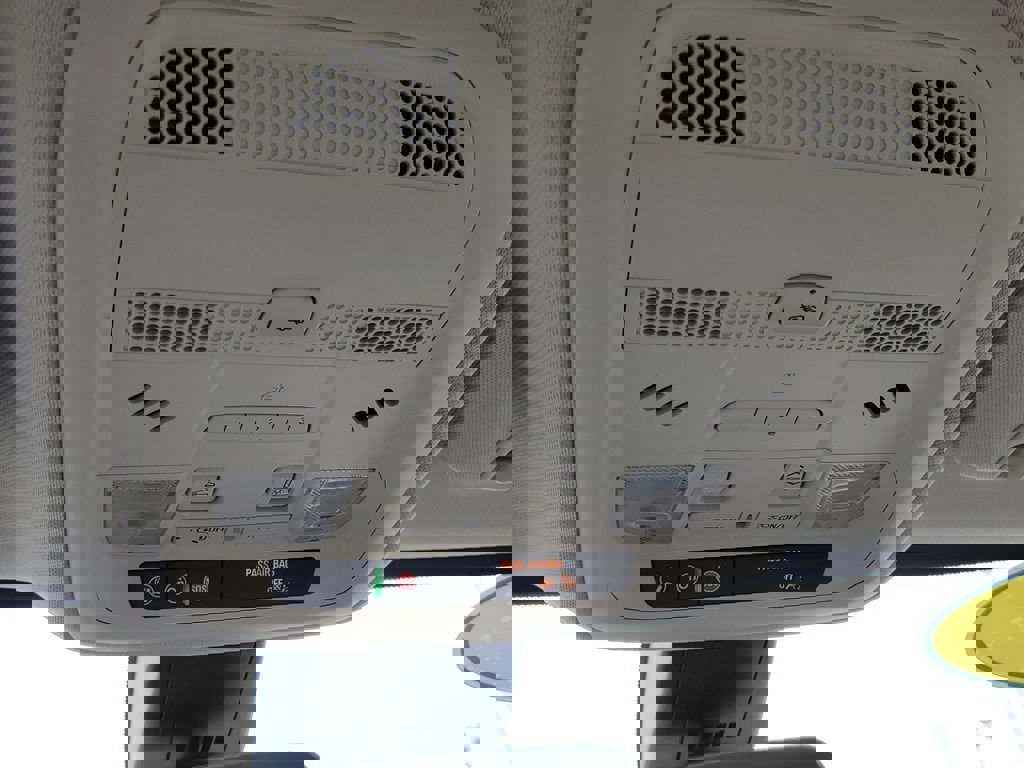 Certified 2023 Cadillac XT5 Premium Luxury AWD/4WD image 35