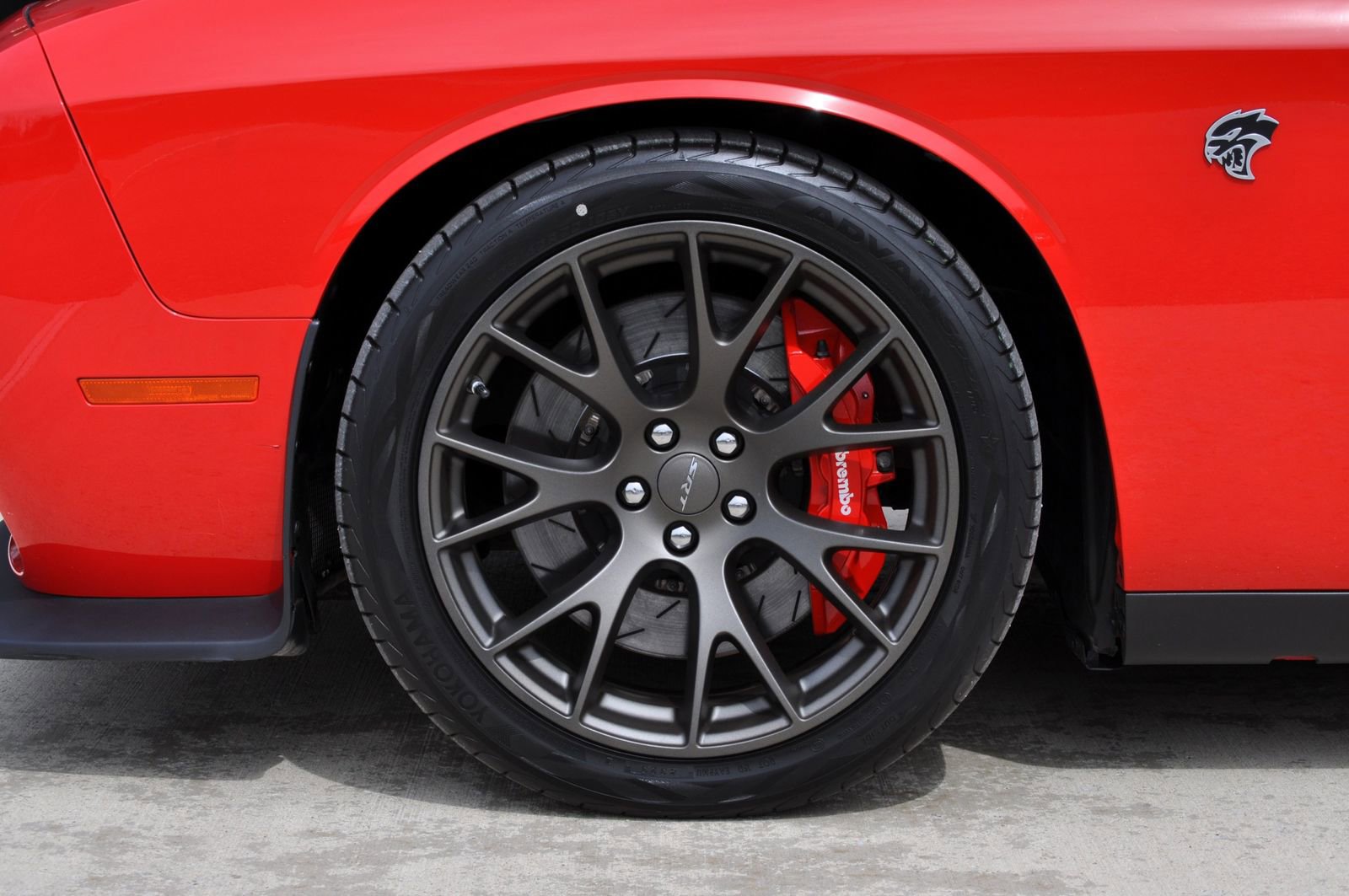 Used 2015 Dodge Challenger SRT Hellcat image 10