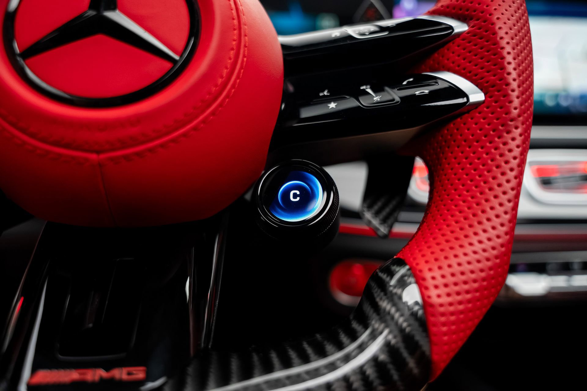 Used 2025 Mercedes-Benz GLE 53 AMG 4MATIC Coupe w/ AMG Night Package image 50