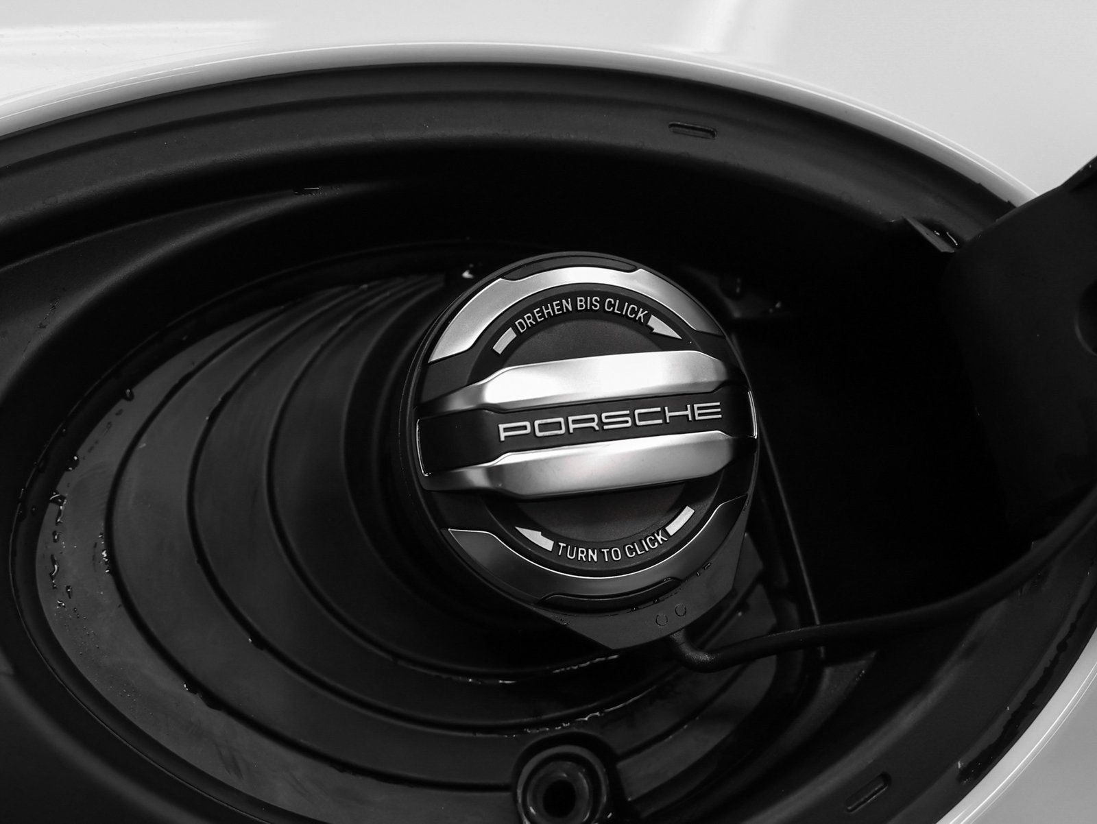 Certified 2026 Porsche Panamera 4 AWD/4WD image 18