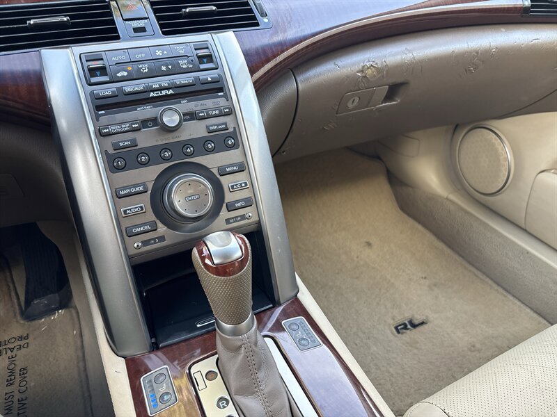 Used 2010 Acura RL AWD/4WD image 43