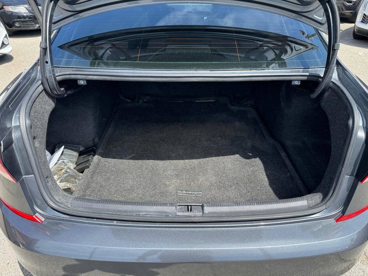 Used 2020 Volkswagen Passat 2.0T SE image 26