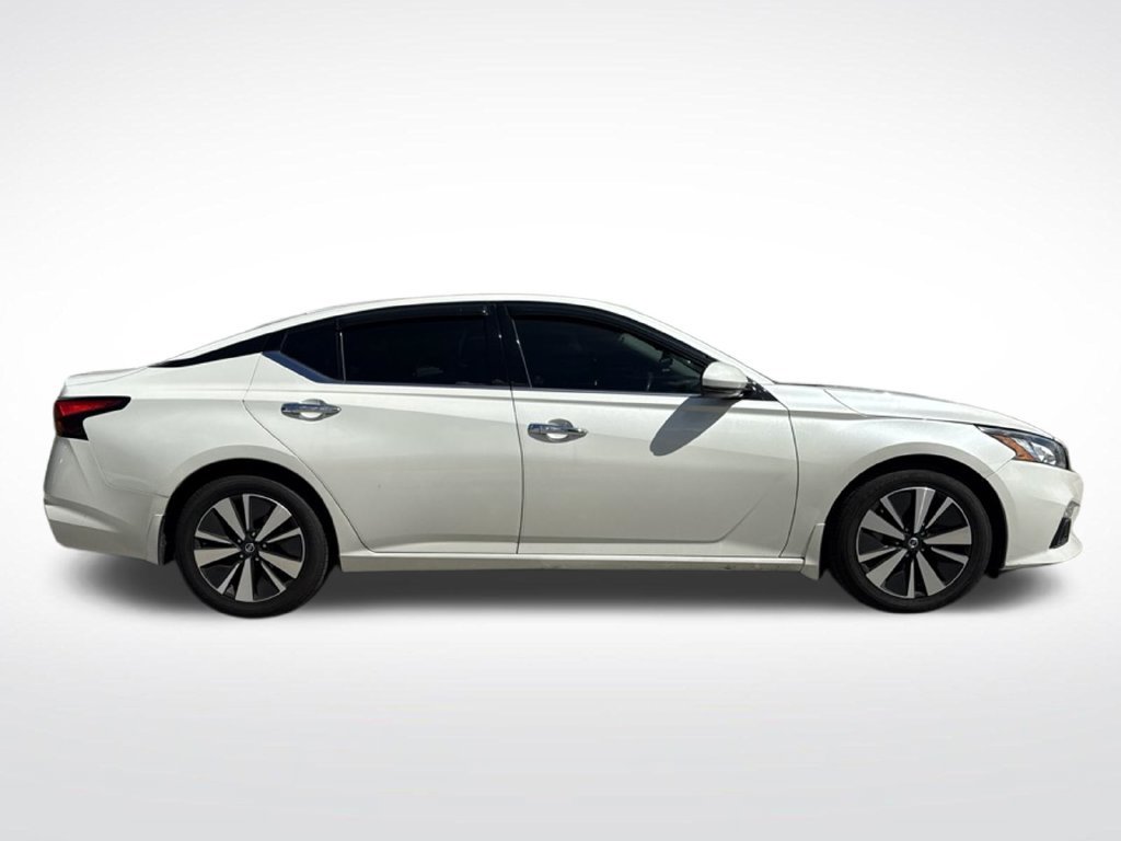 Used 2019 Nissan Altima 2.5 SV FWD image 4