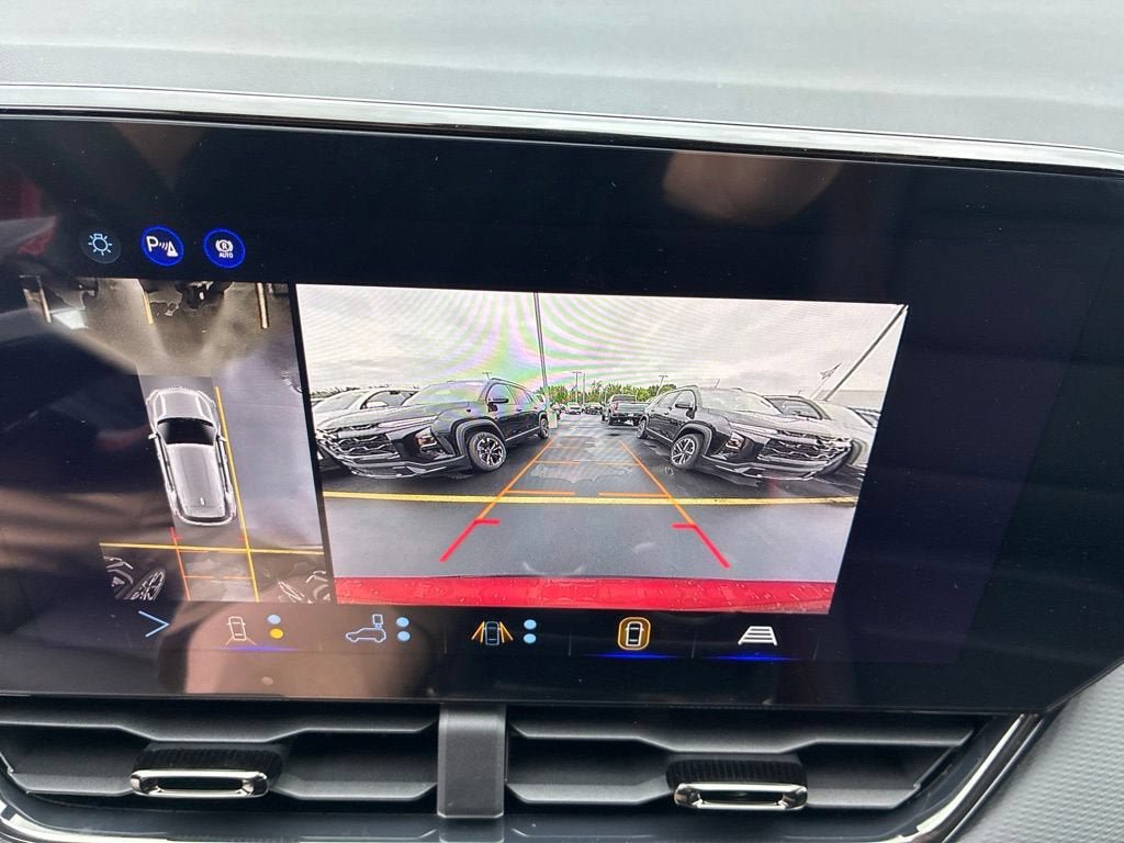 New 2027 Chevrolet Equinox RS w/ Safety and Technology Package AWD/4WD image 13