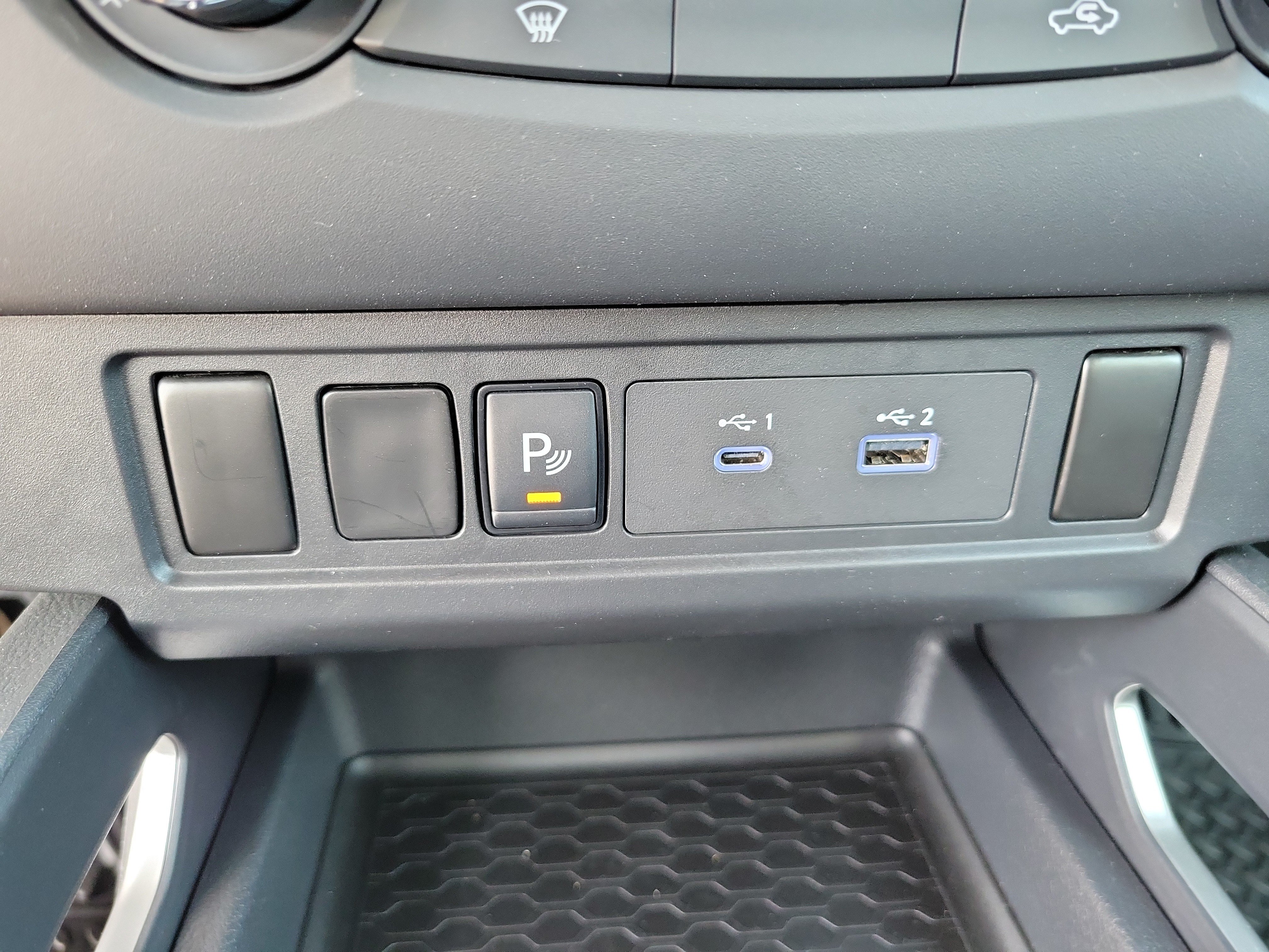 Used 2026 Nissan Frontier SV AWD/4WD image 18