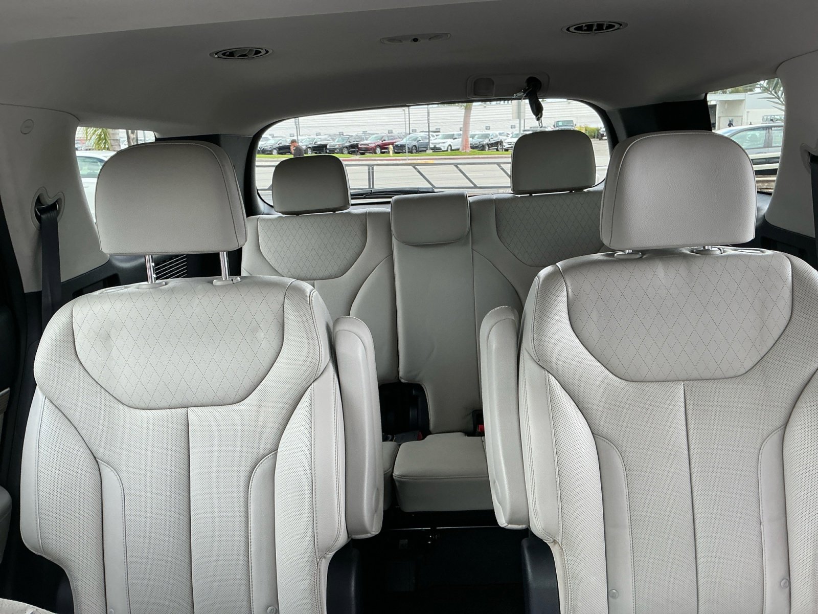 Used 2021 Hyundai Palisade SEL w/ Premium Package image 23