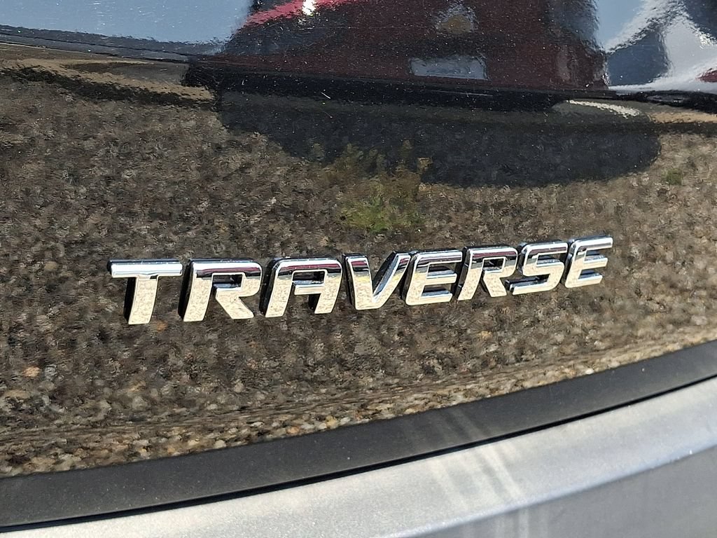 Used 2020 Chevrolet Traverse LT FWD image 30