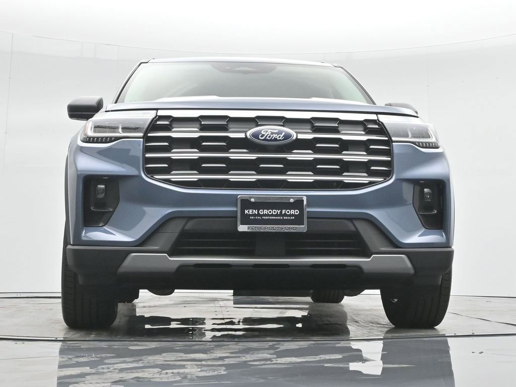 New 2025 Ford Explorer Active w/ Active Comfort Package image 29