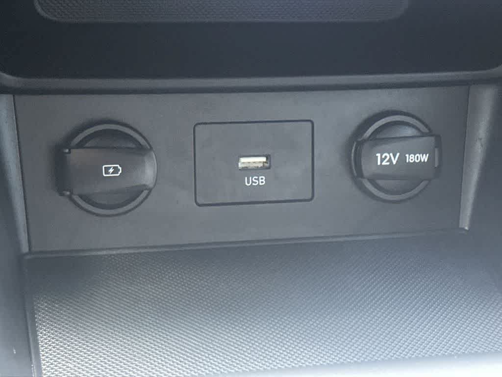 Used 2023 Hyundai Kona SE w/ Cargo Package FWD image 24