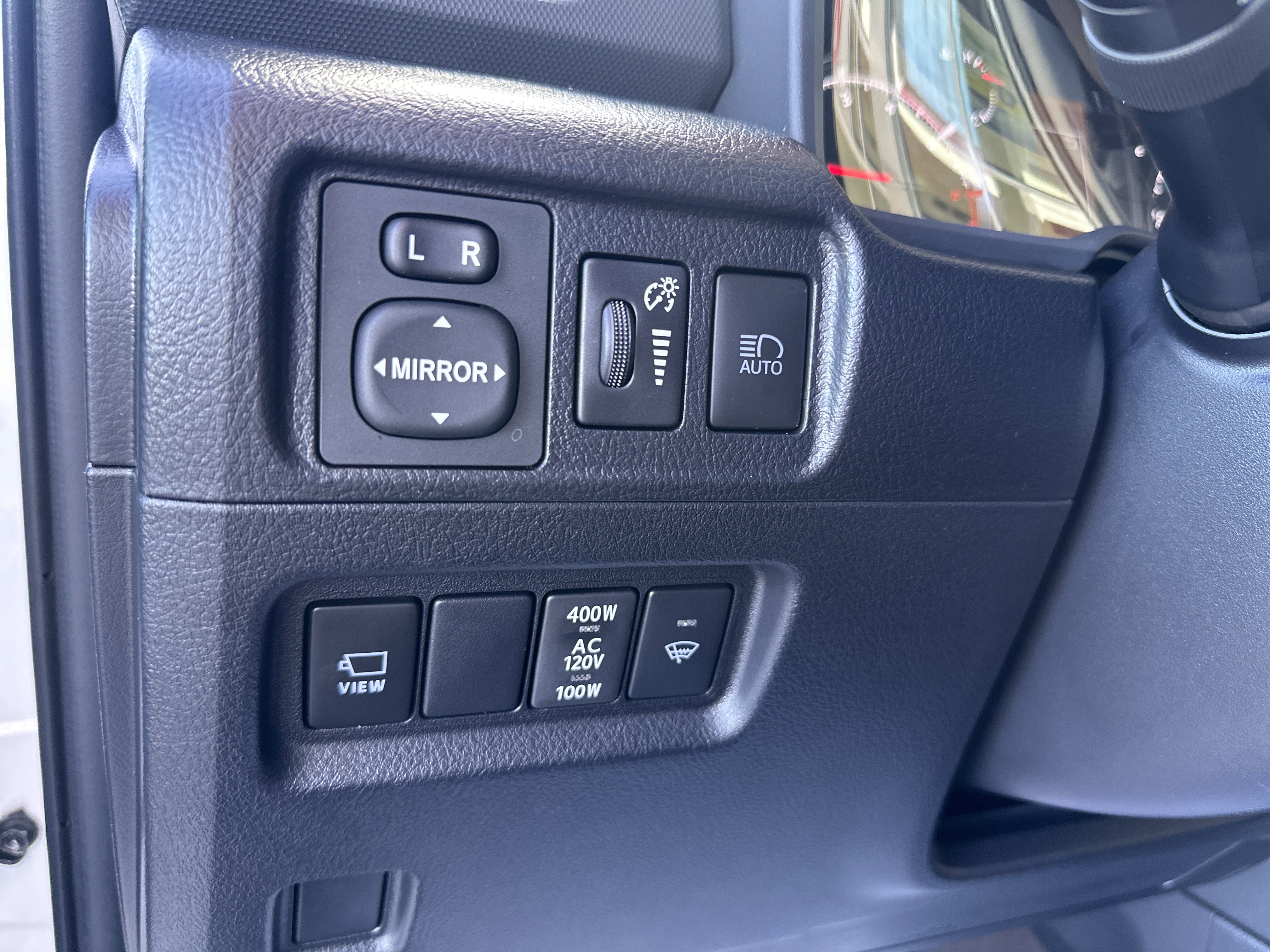 Certified 2024 Toyota 4Runner Limited image 25