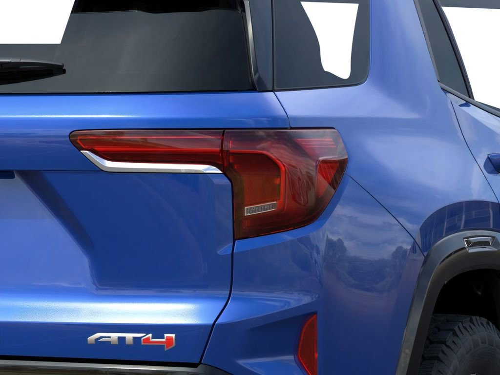 New 2026 GMC Terrain AT4 w/ Technology Package II AWD/4WD image 13