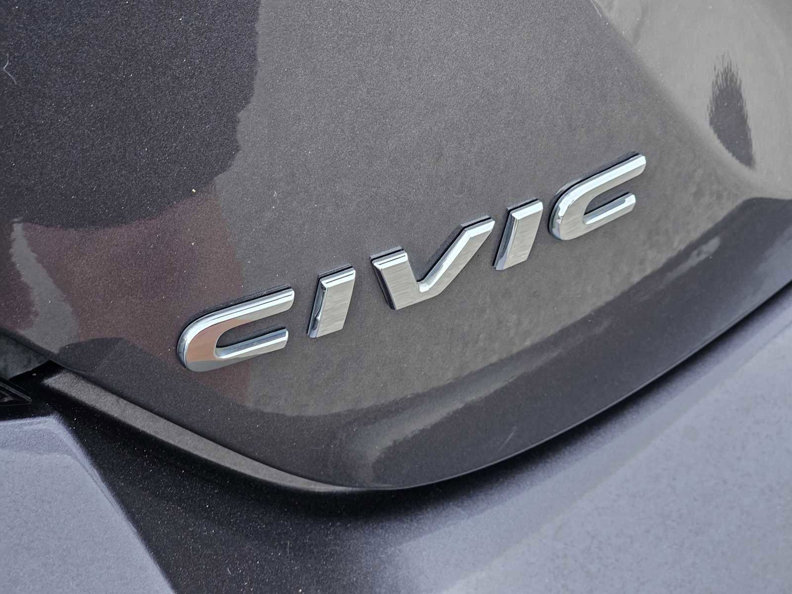 Used 2018 Honda Civic EX-T image 11