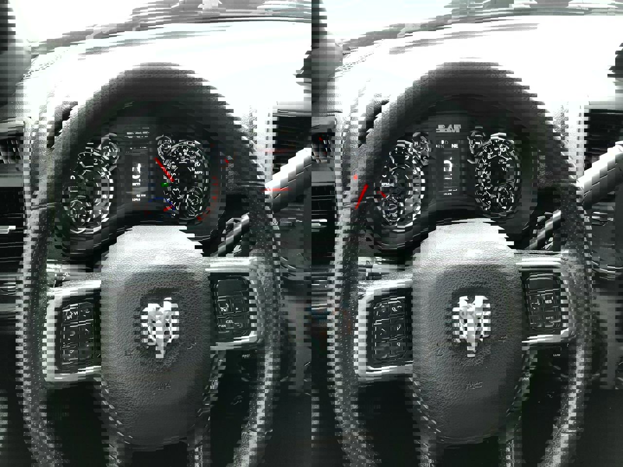 Used 2022 RAM 3500 Tradesman image 15