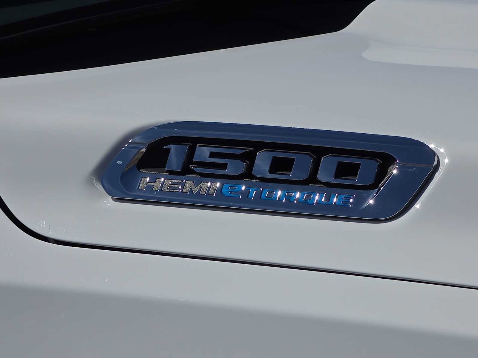 Used 2023 RAM 1500 Limited image 11