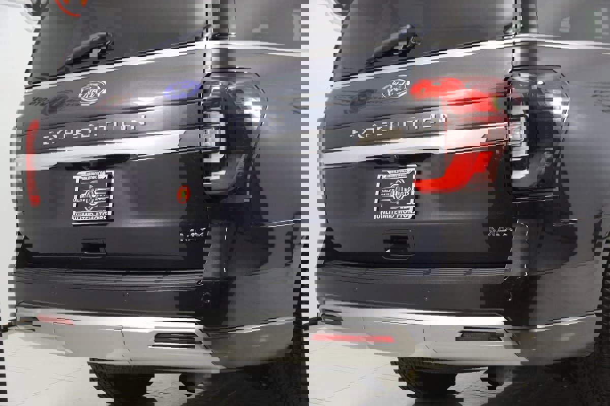 Used 2022 Ford Expedition Max Limited AWD/4WD image 45