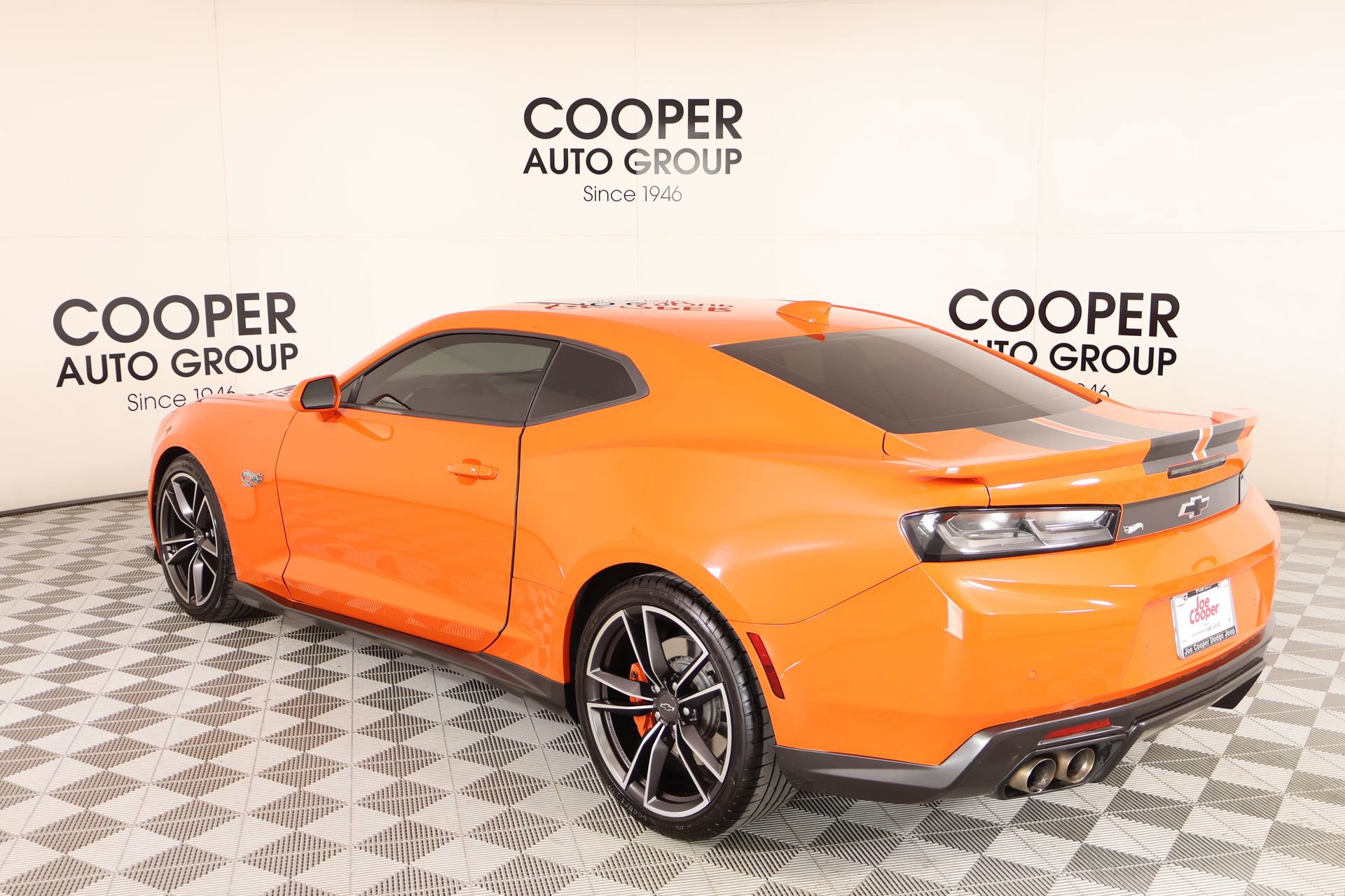 Used 2018 Chevrolet Camaro SS w/ Hot Wheels Edition image 22