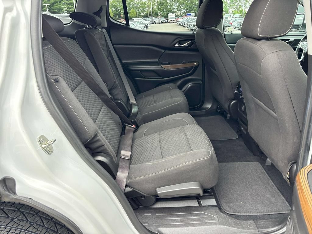 Used 2018 GMC Acadia SLE AWD/4WD image 20