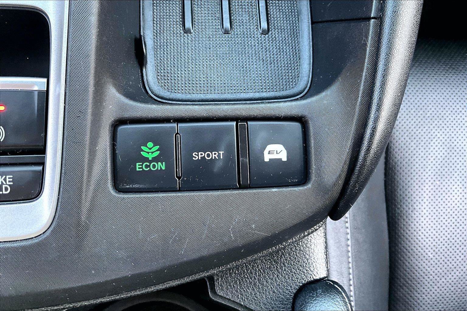 Used 2019 Honda Insight Touring image 15