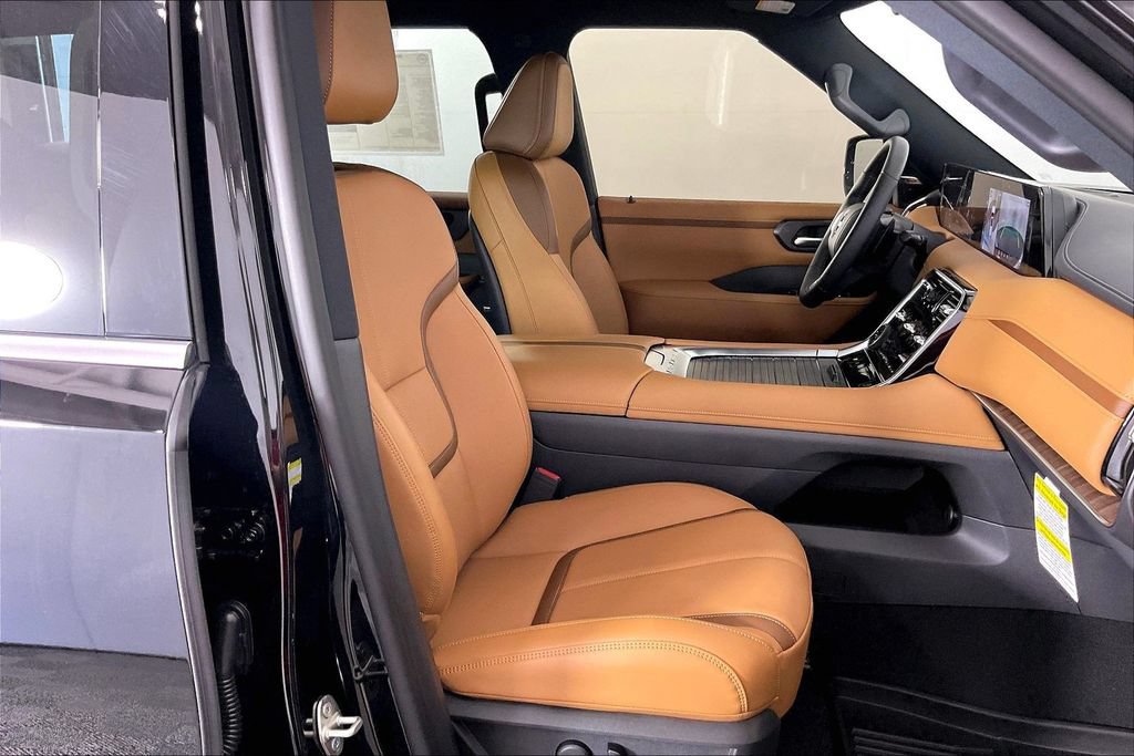 New 2026 Nissan Armada SL w/ Captain's Chari Seat Package AWD/4WD image 40
