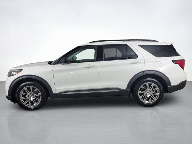 Used 2025 Ford Explorer Active w/ Active Comfort Package AWD/4WD image 6