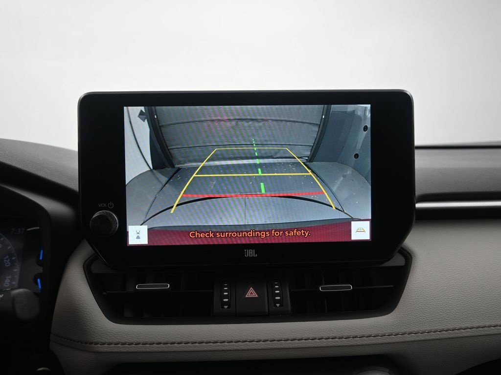 Used 2023 Toyota RAV4 XLE Premium image 11