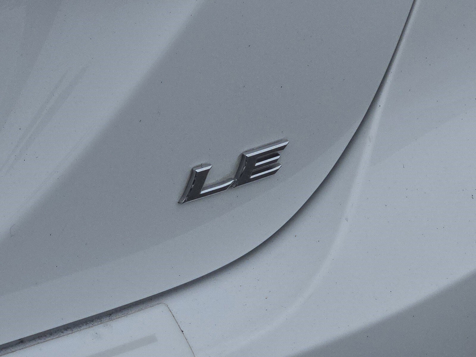 Used 2024 Toyota Camry LE image 9
