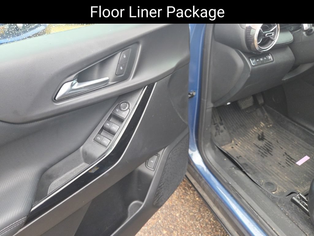 Used 2026 Chevrolet Equinox LT w/ Convenience Package II AWD/4WD image 16