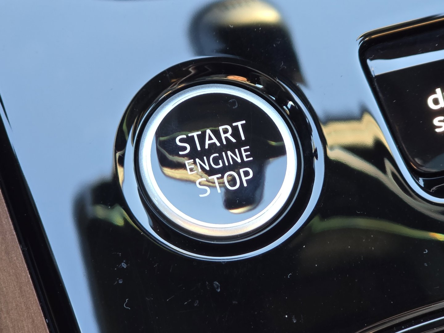 Certified 2025 Audi A5 2.0T Premium w/ Convenience Package image 20