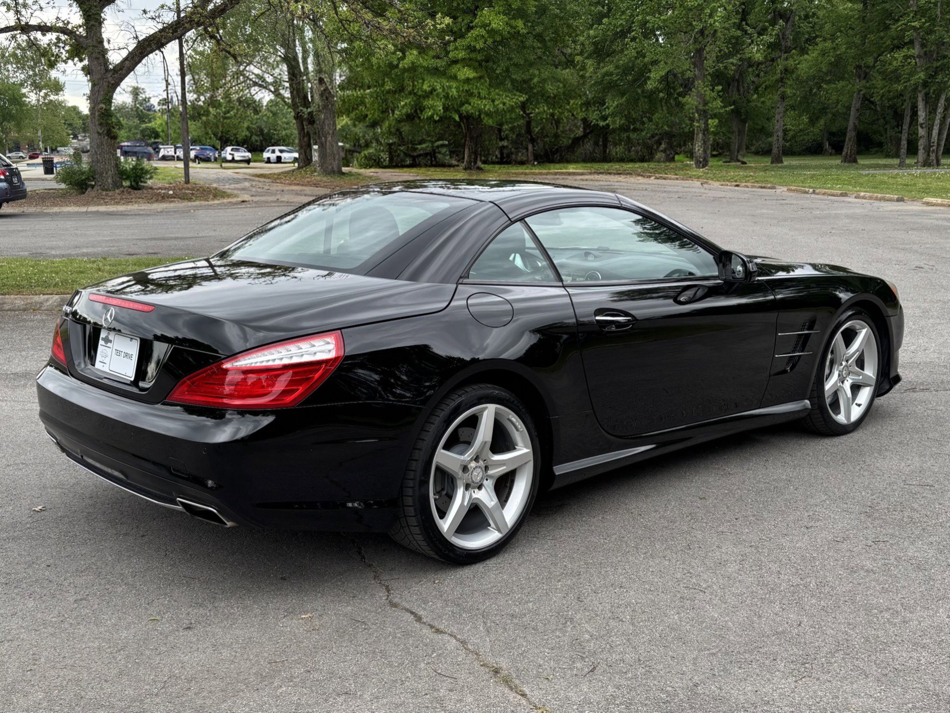 Used 2014 Mercedes-Benz SL 550 image 11