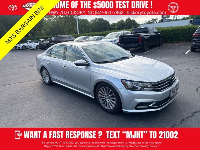 Used 2017 Volkswagen Passat 1.8T SE