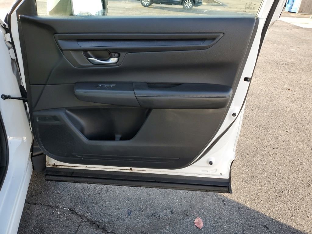 Used 2023 Honda CR-V LX image 30