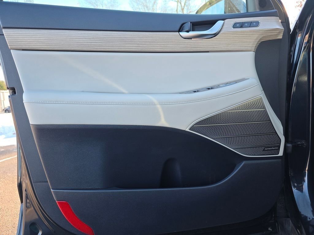Used 2022 Hyundai Palisade Limited image 14
