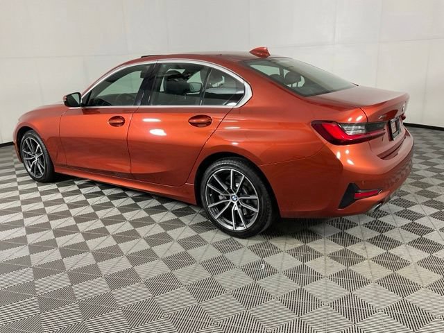 Used 2022 BMW 330i xDrive Sedan w/ Premium Package AWD/4WD image 4