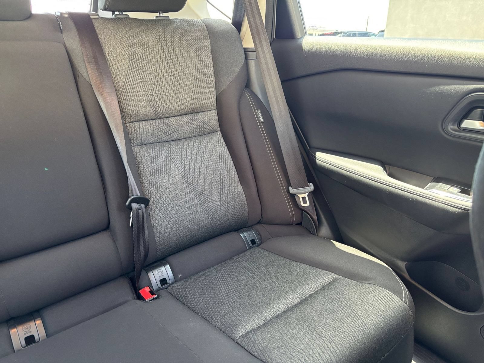 Used 2025 Nissan Rogue SV FWD image 39
