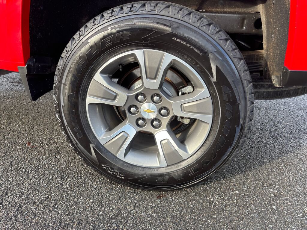 Used 2019 Chevrolet Colorado Z71 image 9