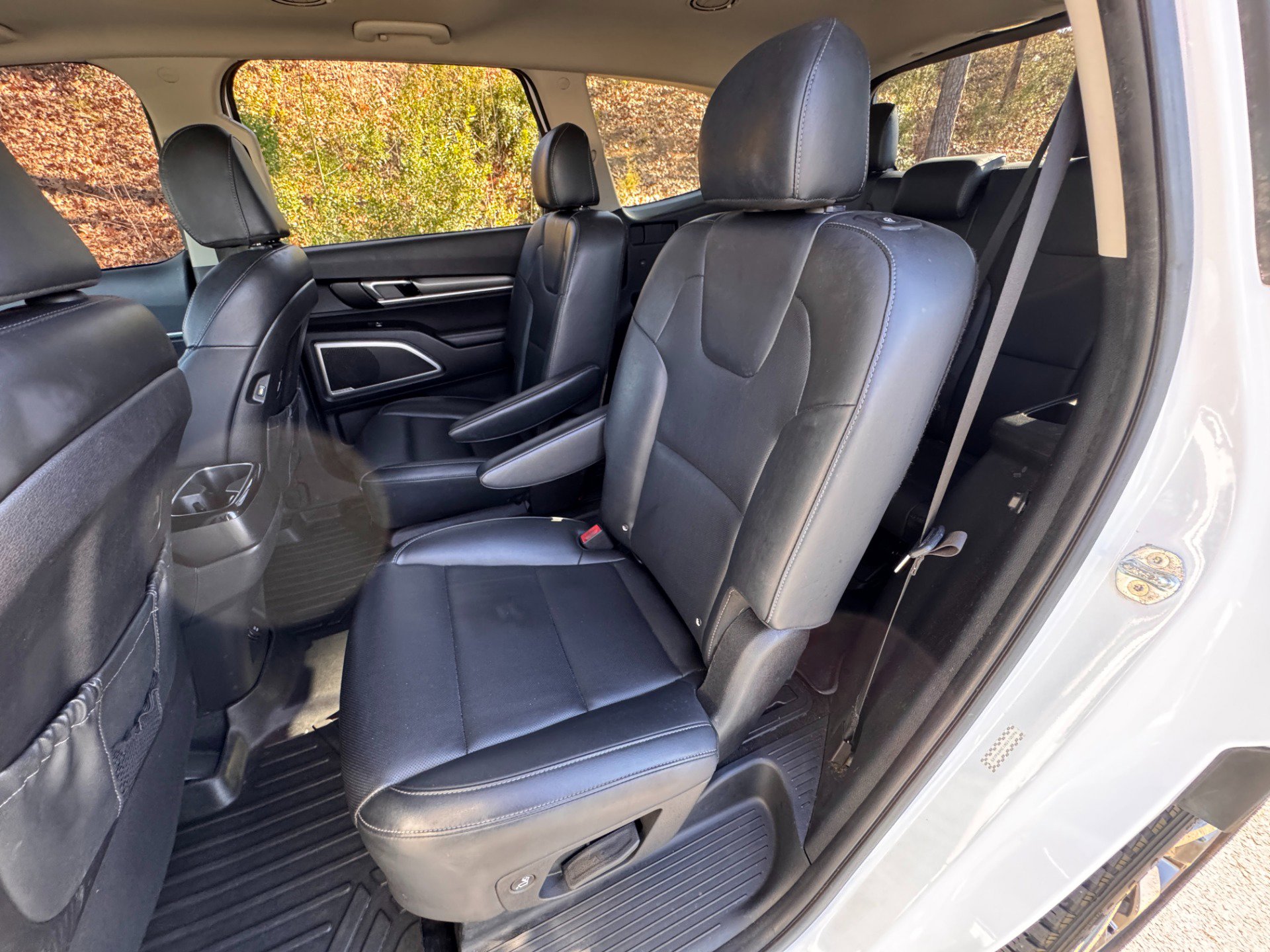 Used 2021 Kia Telluride S image 44